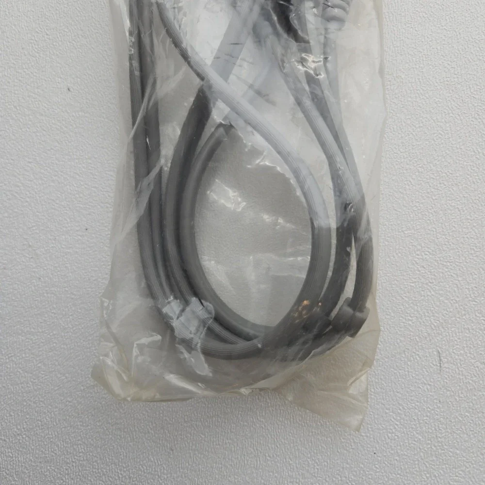 Vintage Radio Shack Realistic 42-2351A 3 Ft RCA Audio Patch Cable NOS Sealed New